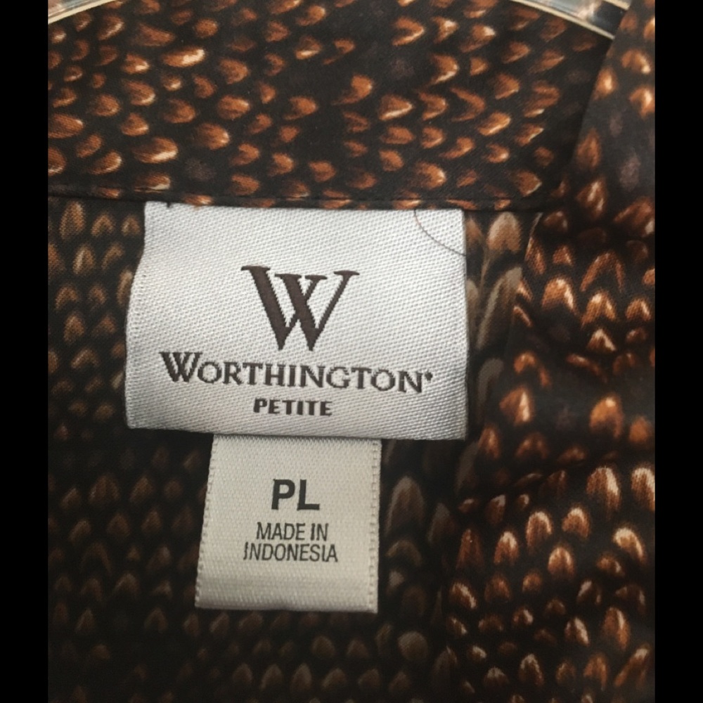 Worthington Petite snakeskin pattern blouse - Picture 6 of 7